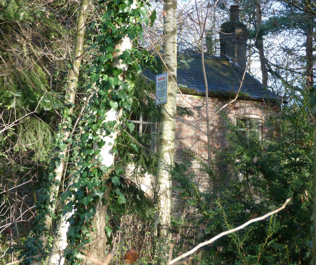 Nearby to Brinsley Headstocks is Vine Cottage, the former railway crossing house, & setting for DH Lawrence's short coal mining story, 'Odour of Chrysanthemums'. The story is based on a fatality at the pit of James Lawrence, uncle to the author, in 1880. 5/5