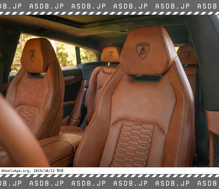 愛車db管理人 בטוויטר 更新 仲里依紗 ランボルギーニ ウルス T Co D081abxhll