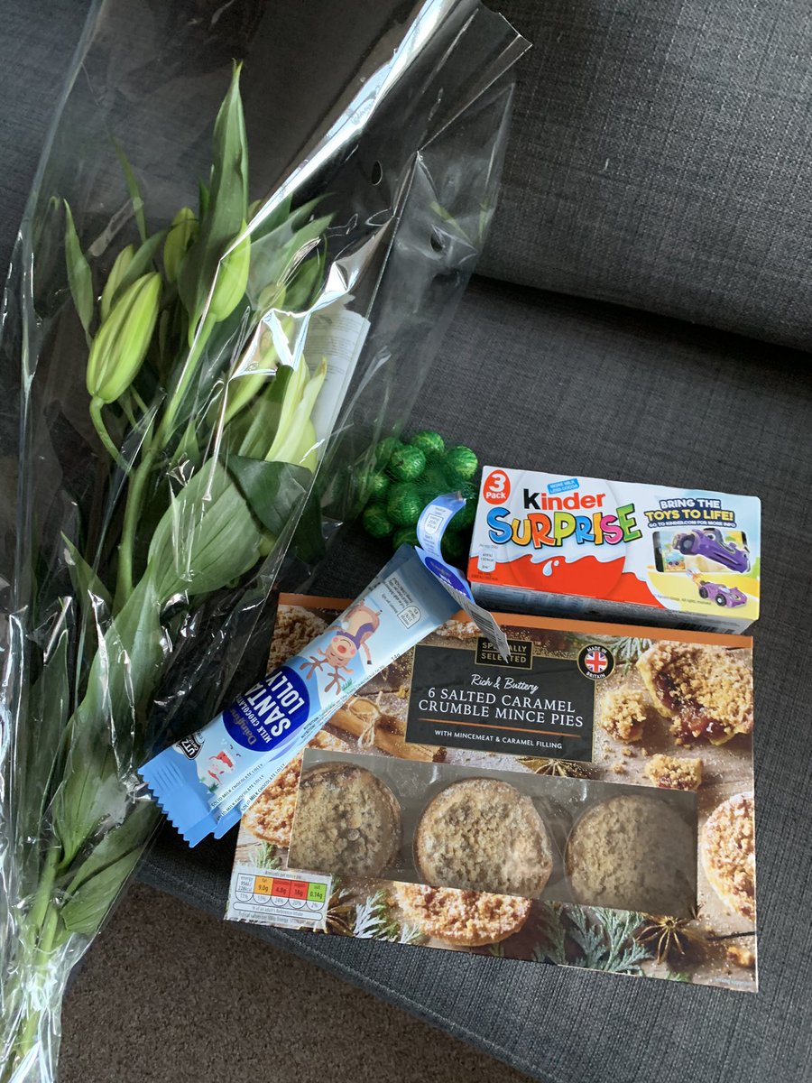 Jen Holling💙 tweet media