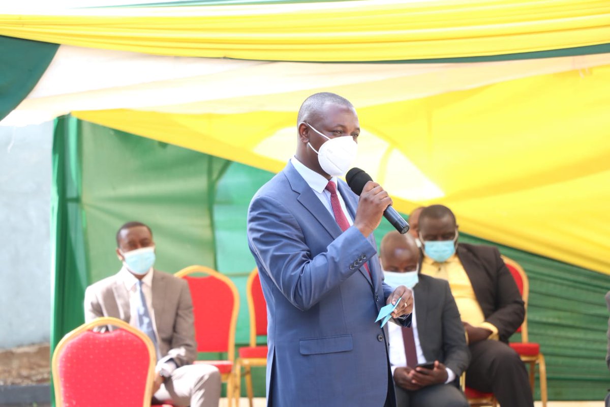 MrGideonKimathi's tweet photo. Today, Governor Kiraitu Murungi has kicked off the BBI signature collection process in Meru by engaging with Youth from across the County. https://t.co/UIYJoCzoLO