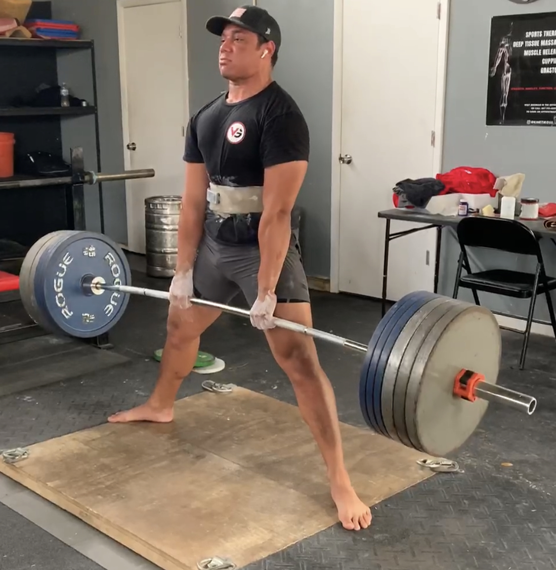 2. Train objectively harderMost people just go through the motions (for decades). But muscle gain is an ADAPTIVE PROCESS. That means you need to do something on the outside to cause a change on the inside. To make muscles grow more, force them to do more (reps, load etc)