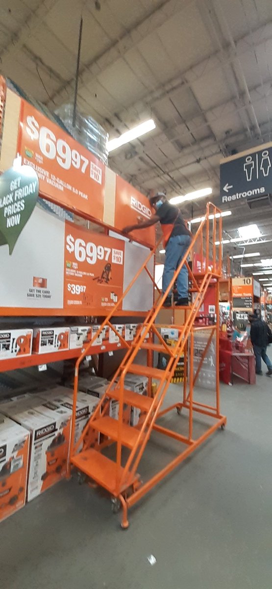 Terry doing a fantastic job on the end cap,  Store 2501 D25.
<a href="/GBHD2501/">Jen Lowman 🌞</a> 
@2501MASM 
<a href="/Gina_Windsor/">Gina Windsor</a> 
<a href="/BrianConwayTHD/">Brian Conway</a> 
@Kaylalynn2501 
@Shane_O_HD2501 
<a href="/sammiann77/">Sammi</a> 
<a href="/legendrtb/">Rick Ballard</a>