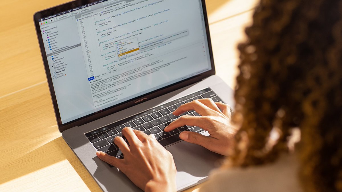 Azure Red Hat OpenShift supports autoscaling deployments, through the Horizontal Pod Autoscaler (HPA), and autoscaling the cluster resources through the Cluster Autoscaler and the MachineSet Autoscaler. Watch this video to see scaling in action: msft.it/6018p3Pvg