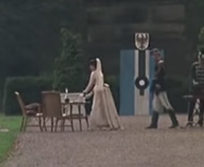 next, the dress itself! this is what threw me for a loop when i rewatched the episode: the dress doesn't have much of a bustle. so what era are we in?