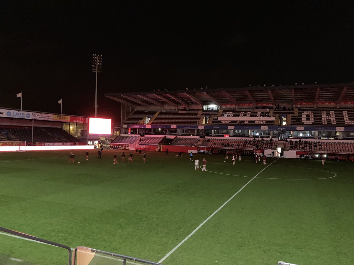 tatjanahaenni's tweet image. Was für ein Start... 🙈 #BELSUI @srfsport @UEFAWomensEURO @SFV_ASF