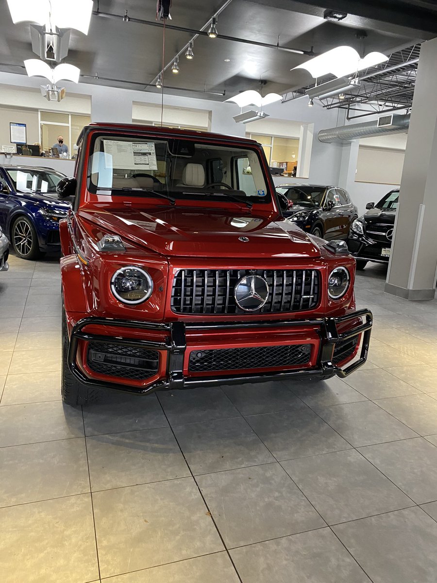 Davevincicode_'s tweet photo. Ain’t no 2 year wait need a g wagon you gotta #savewithdave 🏁😎 https://t.co/aQ44m4ipi3