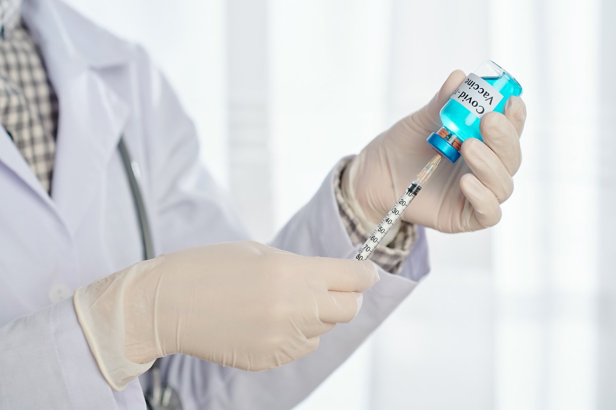A new poll reveals that two-thirds of people would be prepared to take a COVID-19 vaccine that has....
Click to read more: https://t.co/Ys9IZ8rM9B
#travelling #tourism #COVIDvaccine #internationaltrabe; https://t.co/vlWIgPEd3d