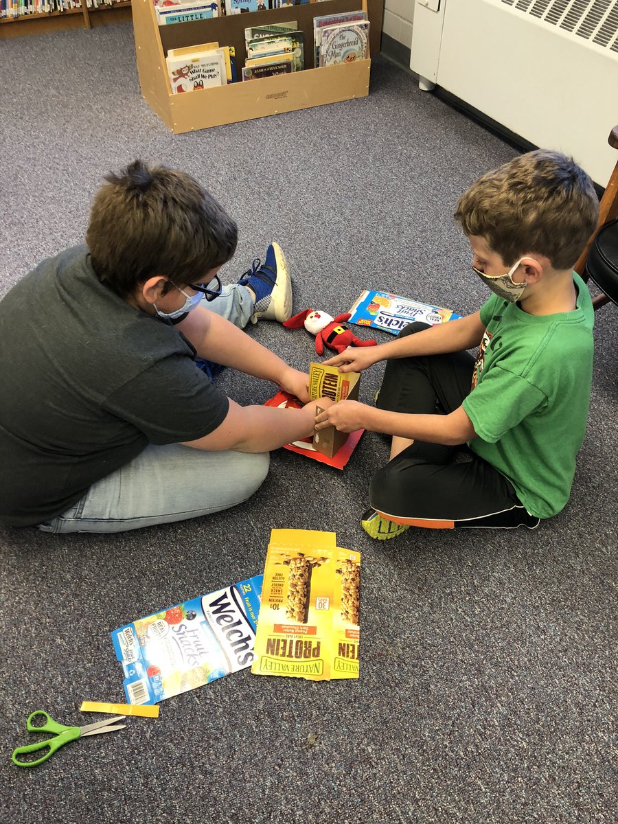 lswanson79's tweet photo. Starting Dec w STEM! Problem solving, collaborating, cooperating and FUN! โค๏ธ these @BerthaBobcats @bpsHAL1 Ss designing a sled! #bpsHAL #bpsne #Teambps https://t.co/5BMQqrYeF3
