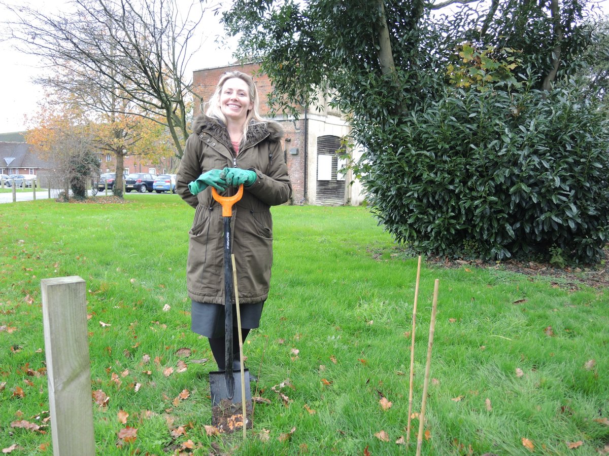 Thank you  @WoodlandTrust for donating 420 tree saplings. Tree planting during  #NationalTreeWeek  #Nationaltreeplantingweek has created a great sense of belonging and community at Harefield.  @RBandH  #GivingWeek