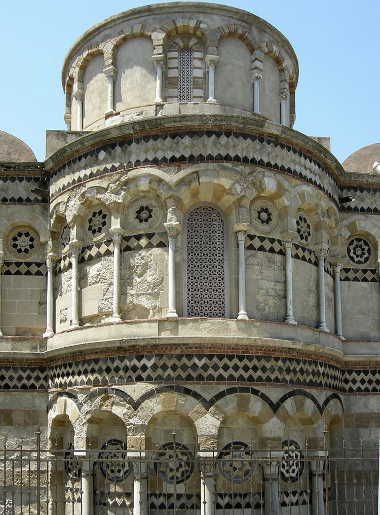 Архитектура византии 6 11 веках. Искусство византии архитектура. Архитектура византии 6 11 веках. Культура византии 6 класс архитектура. Характеристика византийской архитектуры.