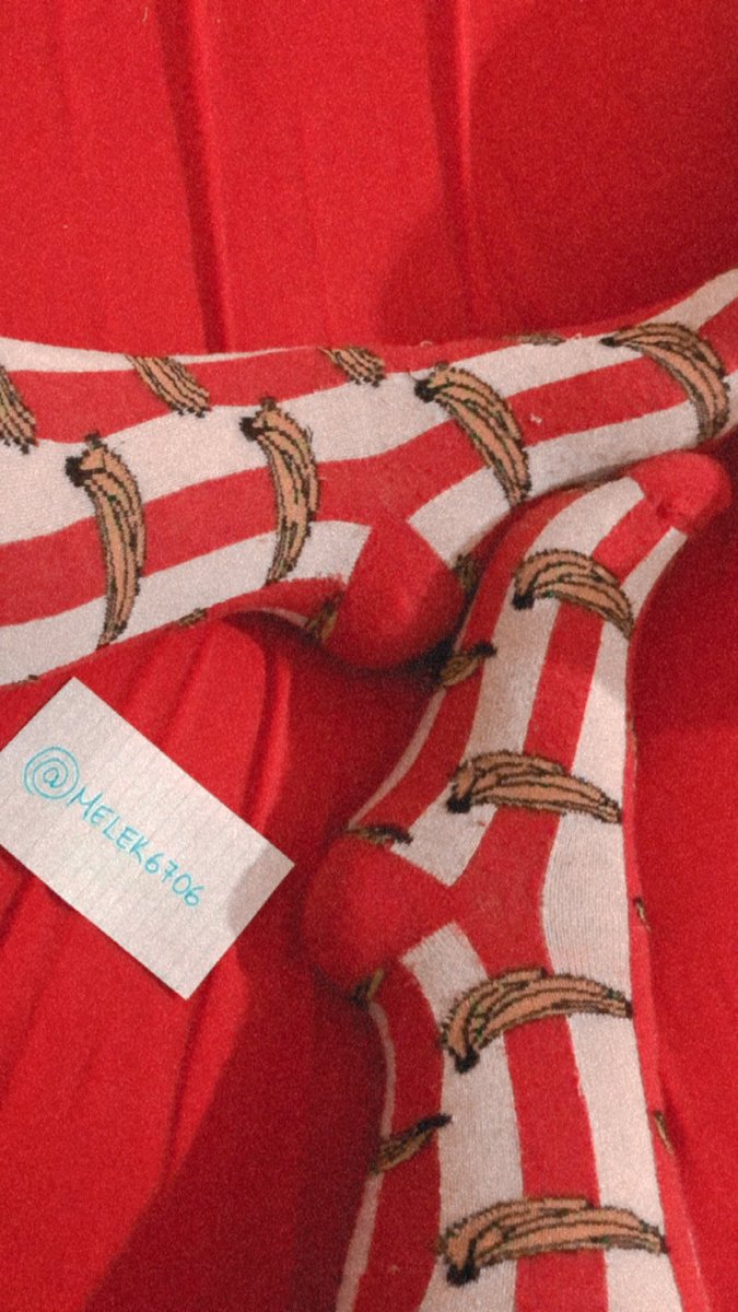 melek6706's tweet photo. 3 gündür bu coraplari giyiyorum bu tatli ve kokusmus coraplari dolaptan almak isteyen köleler????? nerdesiniz??????? 🧚🏻‍♀️🧚🏻‍♀️🧚🏻‍♀️🧚🏻‍♀️🧚🏻‍♀️❤️❤️❤️❤️#finansalkoepek #finansalkole #Finansal #finansaldestek #köle #çorap #corapfetisi https://t.co/TUPHzhkMuN