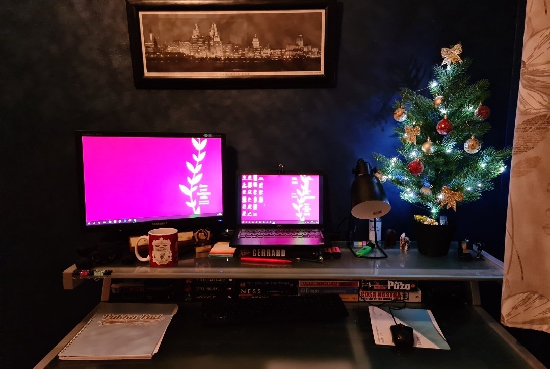 MarkOwen_HD's tweet photo. Home offices need Christmas decorations too! 

Wishing everyone a safe countdown to Christmas this year! https://t.co/ekLqmThQ0N