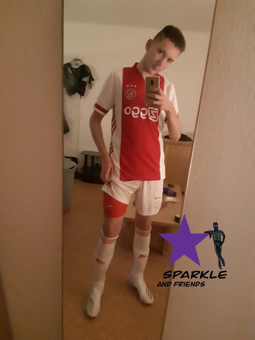 Finally got my soccer kit complete, who wants to play a game with me???
#soccergay #soccer #soccerkit