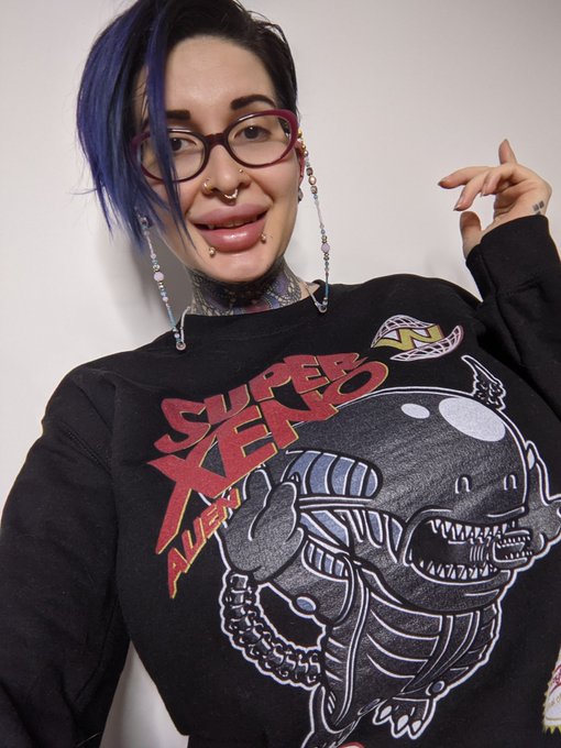 This sweater is just too adorable! Who wouldn't love a chibi xenomorph! See more of my selfies on https://t