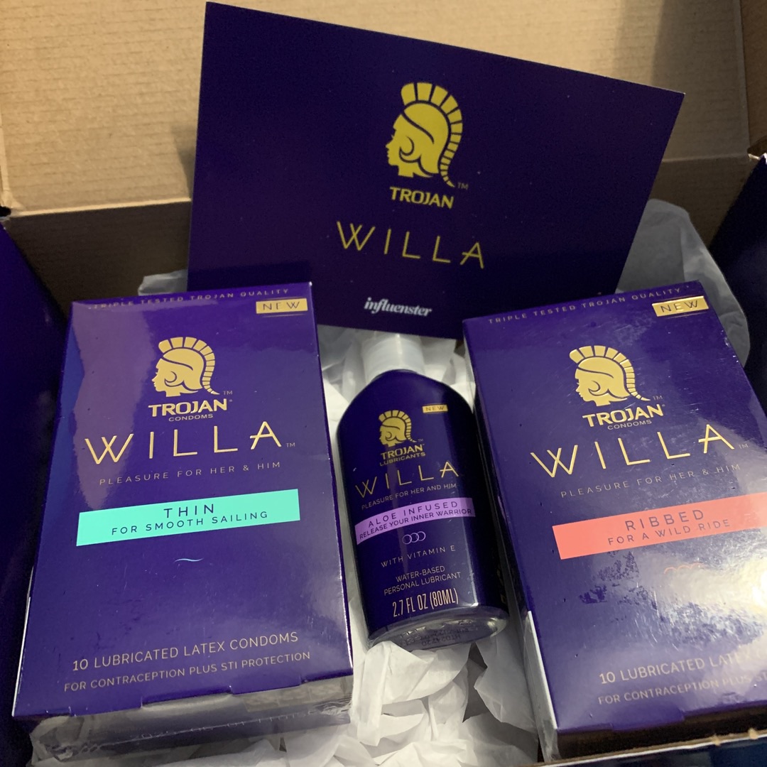 jovanna993's tweet photo. My second #voxbox just arrived!
#WillaCollection #complimentary @TrojanCondoms #youcomefirst #willatrojan @TrojanBrandCondoms @Influenster https://t.co/UIBmHvuZKS