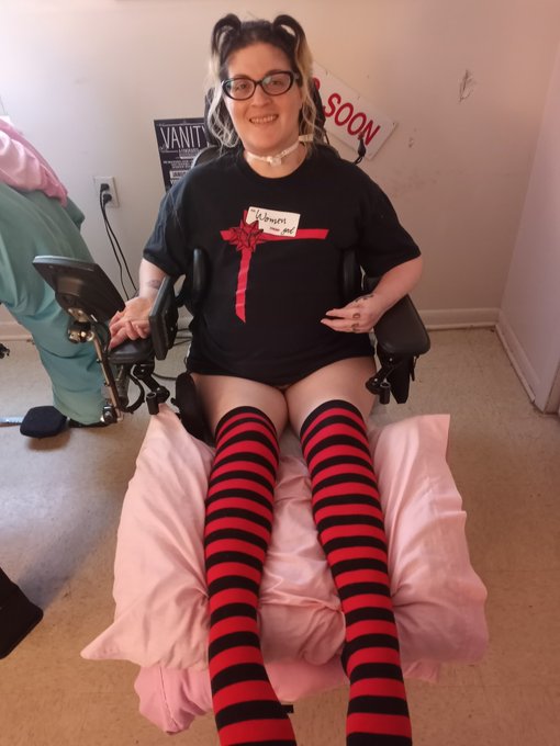 Happy Holiblaze everyone! My gift to you: 5 - 7 day free trials!  Get yours before it's someone else's<a href="/tag/devotee"class="tags"><span>#devotee</span></a><a href="/tag/disabledpeoplearehot"class="tags"><span>#disabledpeoplearehot</span></a><a href="/tag/cripnips"class="tags"><span>#cripnips</span></a><a href="/tag/paralyzedpussy"class="tags"><span>#paralyzedpussy</span></a>