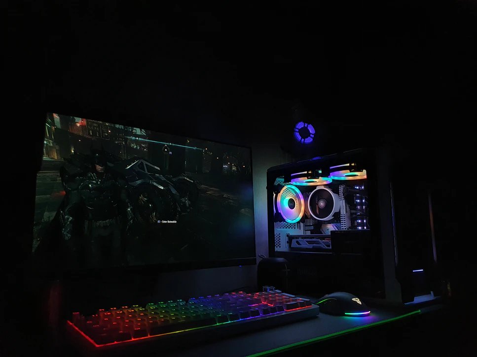 PC or Console? Differences Explained by Iceberg Gift Cards dlvr.it/Rmns1Q