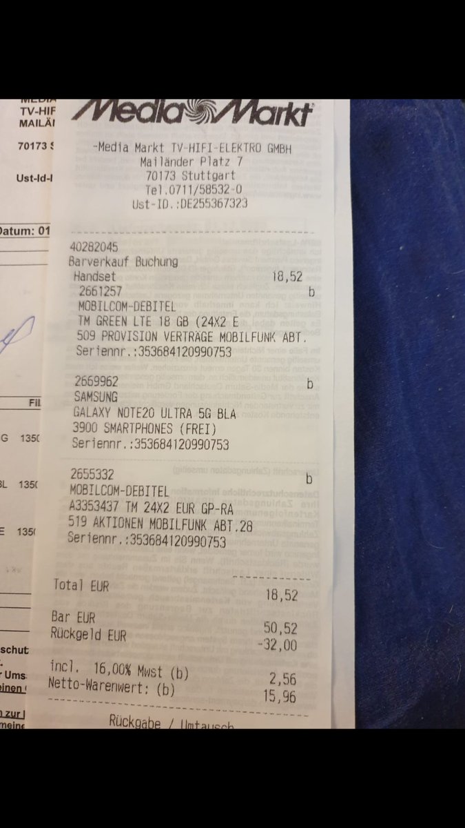 Abim, Aylık 18 GB İnternet, sınırsız konuşma ve 1000 SMS için ayda 35 € ödüyor.

Gitmiş abone süresini 2 yıl uzatmış ve Mediamarkt'a sadece 18 € verip Samsung Galaxy Note 20 Ultra almış. 

Ama Avrupa bizi kıskanıyor 🤦‍♂️