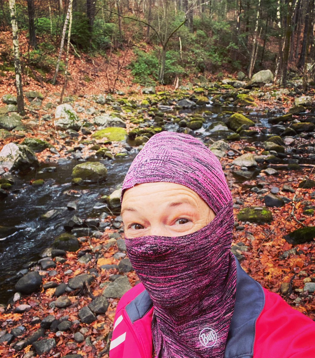 brendas_outside's tweet image. #Bibchat tonight at 8pm EST with @BibRave 😀 Het your snacks &amp;amp; drinks ready! #BUFFBR #Bibchat #bibravepro