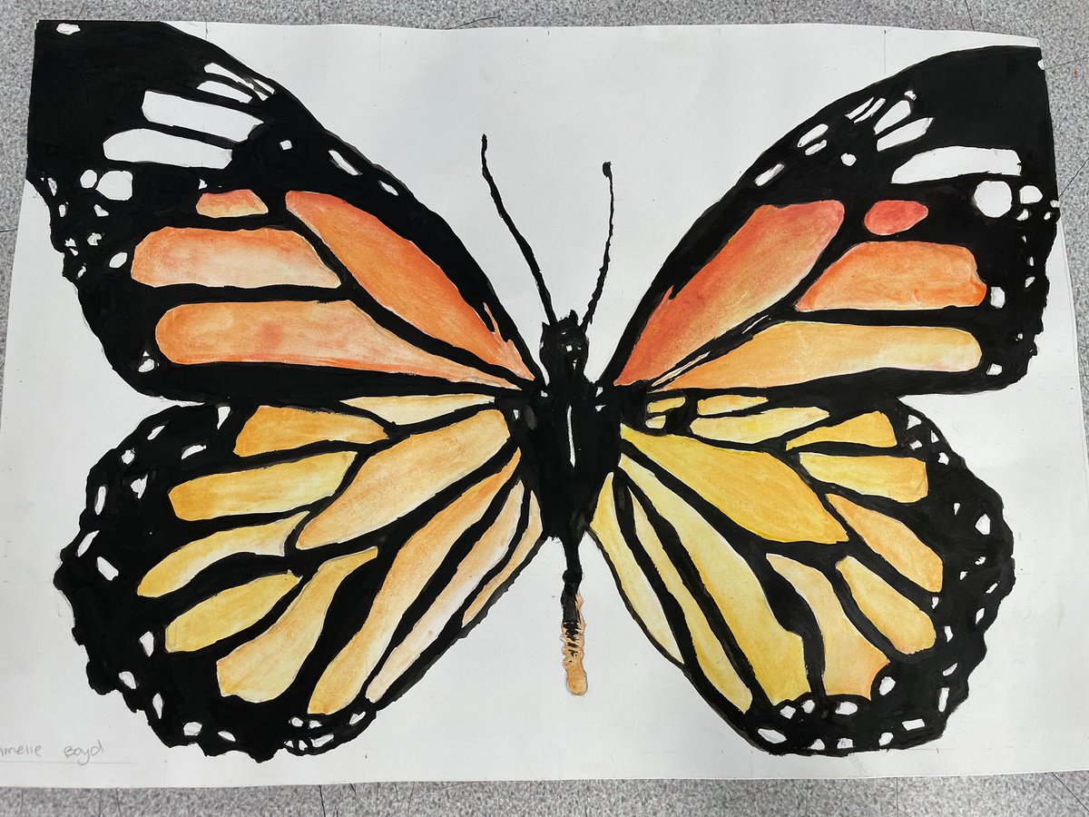 CreativeBaines's tweet photo. Year 9 have been creating wonderful art pieces based on insects. They have developed their painting skills and have also experimented with pointillism techniques. It's been a pleasure to see the pride pupils have in their own work and achievements. https://t.co/qDa1sH7Nlw