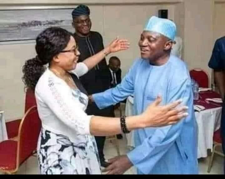 TadePTA's tweet image. Where is Hisbah Police? Garba Shehu embrassing another person's wife. Is that not unislamic and against Shariah? Prosecute him in the spirit of fairness! @Gidi_Traffic @KanostateNg @GarShehu