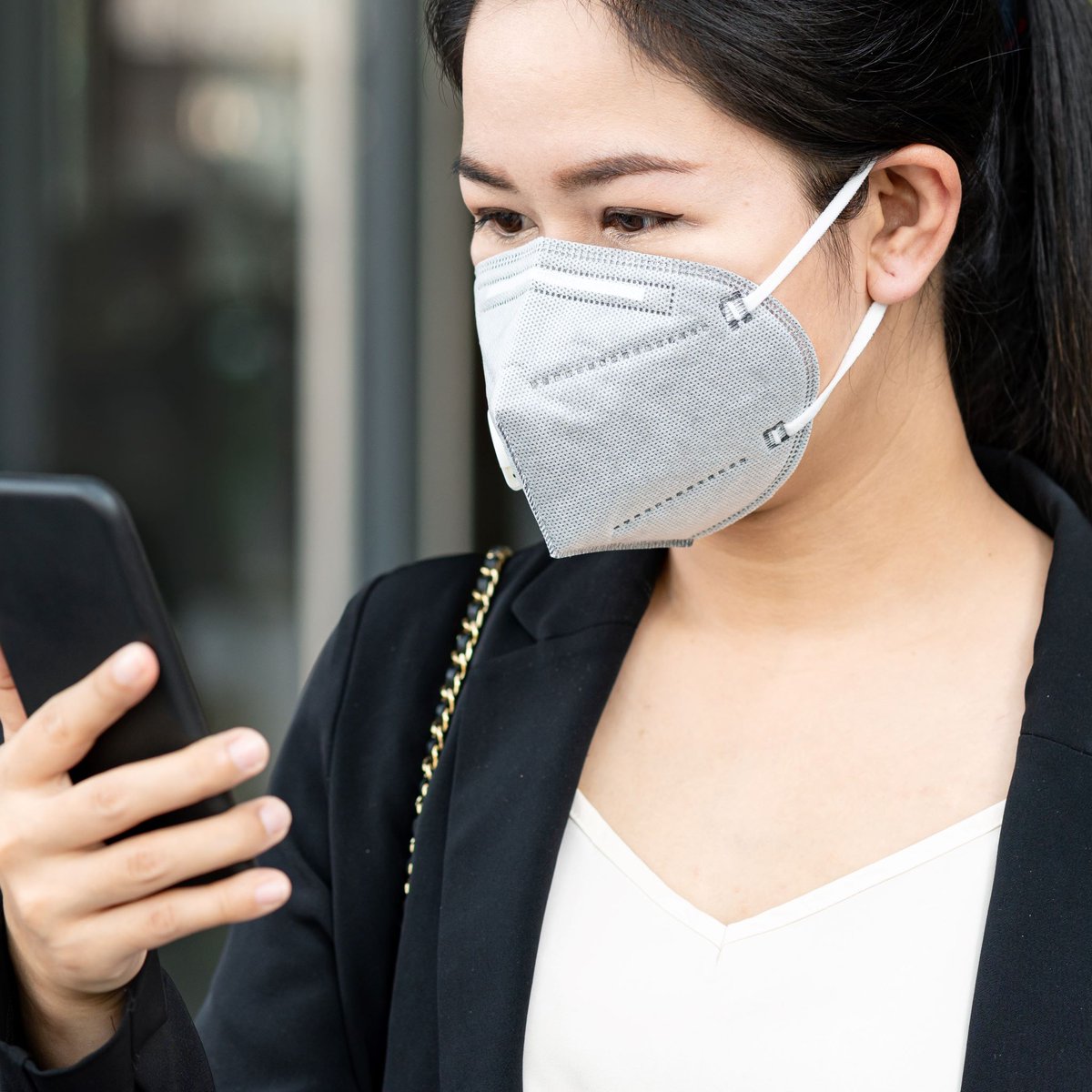 Are you having a hard time finding N95 face masks again? Well, you’re not the only one. Flu season 2020 has just started, and people are arming themselves against viruses.

Find the best ones for every age and use on our website firstaidkitsurvival.com