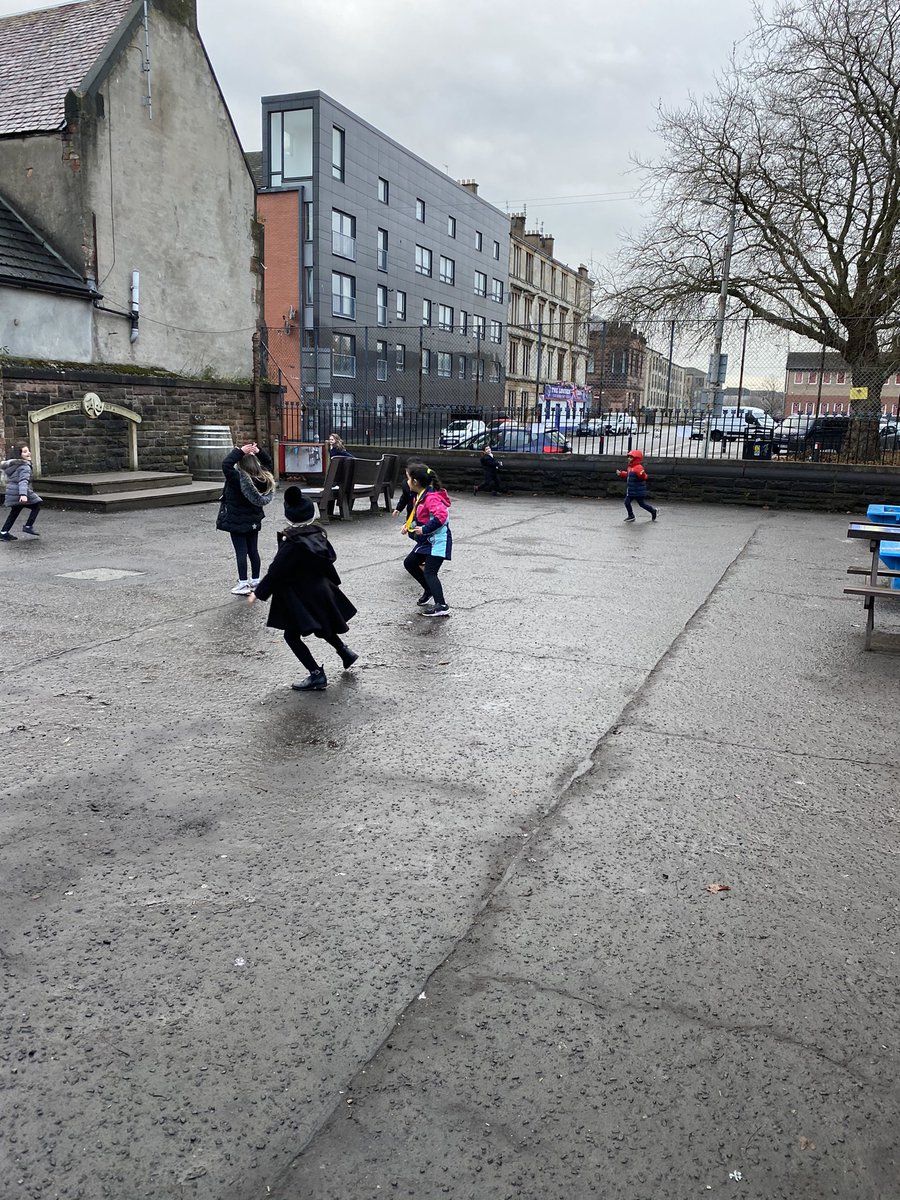 lornestreetpe's tweet photo. Primary 1 learned about being a good friend and enjoyed team games in gym @P1bLorneSt https://t.co/vEdYolyDjy