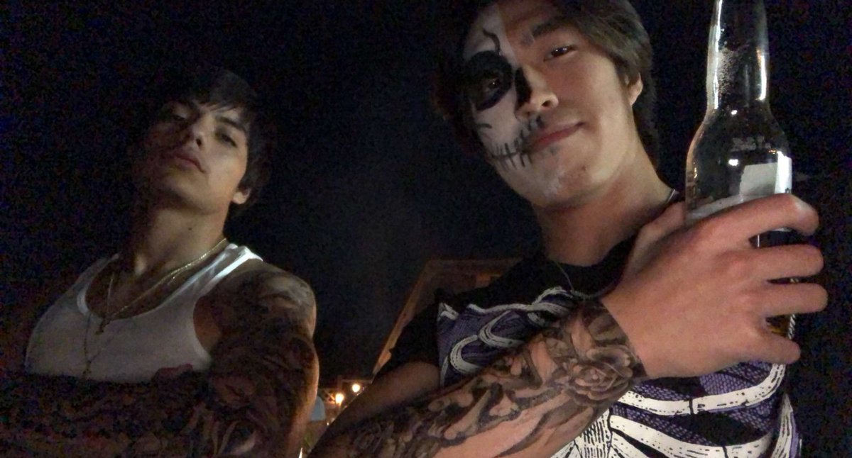 JoseCeja_'s tweet photo. Hbd @Ethanpham__  live it up🤞🏽 https://t.co/PSJ6L1yTqM