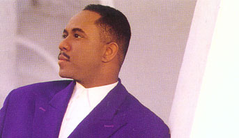 #NowPlaying Why by Freddie Jackson @FreddieJrnb on https://t.co/WYByIsT4Uy https://t.co/geV3Xf3iB4