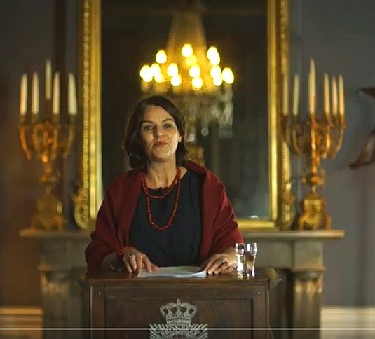 Yvette Kopijn (@yvettekopijn) on Twitter photo Gisteren verzorgde ik vanuit <a href="/MuseumBronbeek/">Museum Bronbeek</a> mijn lezing over 130 jaar Javaanse migratie. Terugkijken kan via deze link: m.youtube.com/watch?feature=…
#contractarbeid #java #suriname #ikherdenk #oralhistory #gedeeldegeschiedenis #decolonizedutchhistory Gisteren verzorgde ik vanuit <a href="/MuseumBronbeek/">Museum Bronbeek</a> mijn lezing over 130 jaar Javaanse migratie. Terugkijken kan via deze link: m.youtube.com/watch?feature=…
#contractarbeid #java #suriname #ikherdenk #oralhistory #gedeeldegeschiedenis #decolonizedutchhistory