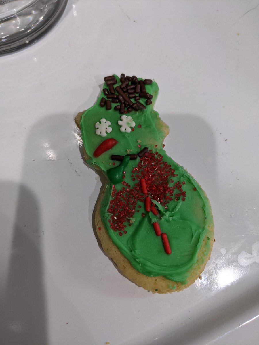 TheGradyLab's tweet image. First snow of the season and the Grady Lab is here for it.