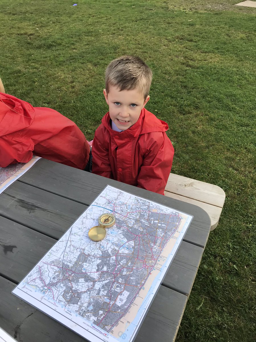 MrsBatemanFS's tweet image. Year 1 have been exploring puddles, maps, compasses and binoculars this week. @UnityBlackpool @NatureFSchools