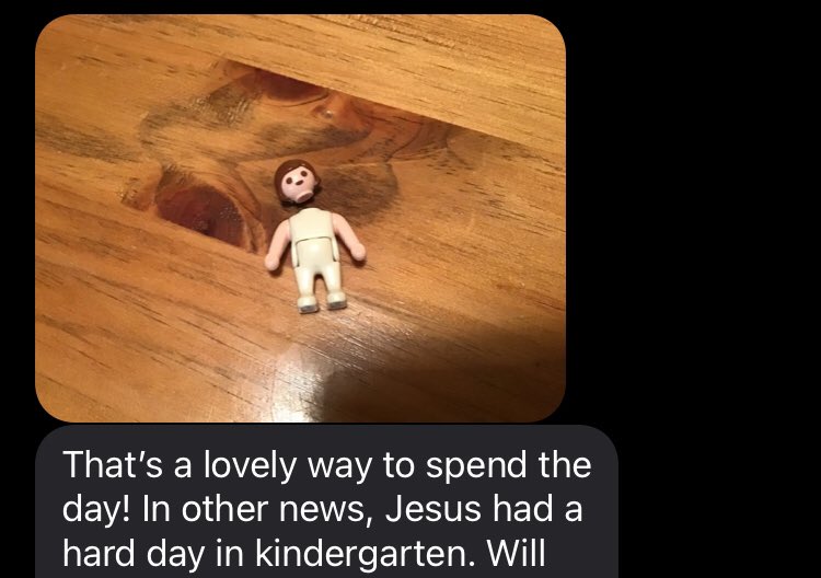 isthatemma's tweet photo. merry crisis https://t.co/Uwu0WI8kQ1