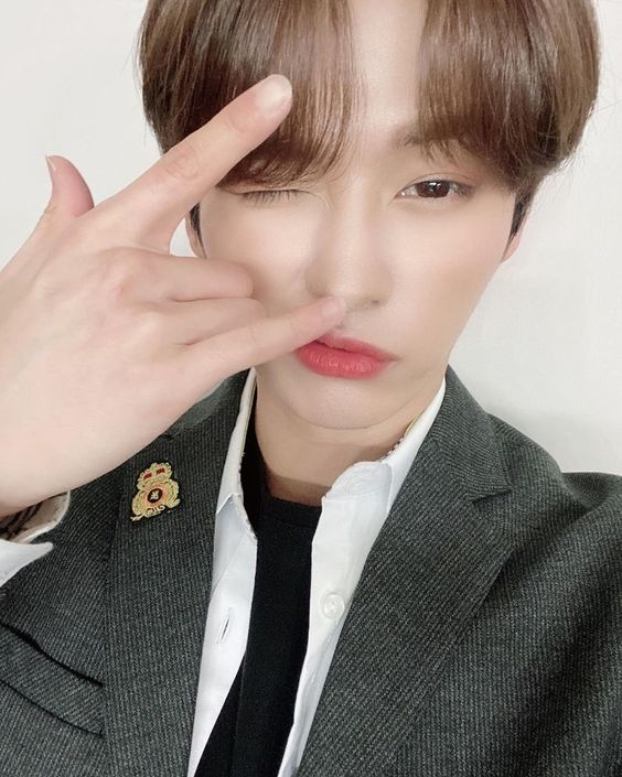  #LeeKnow went ⁿᵒᵒᵗ!