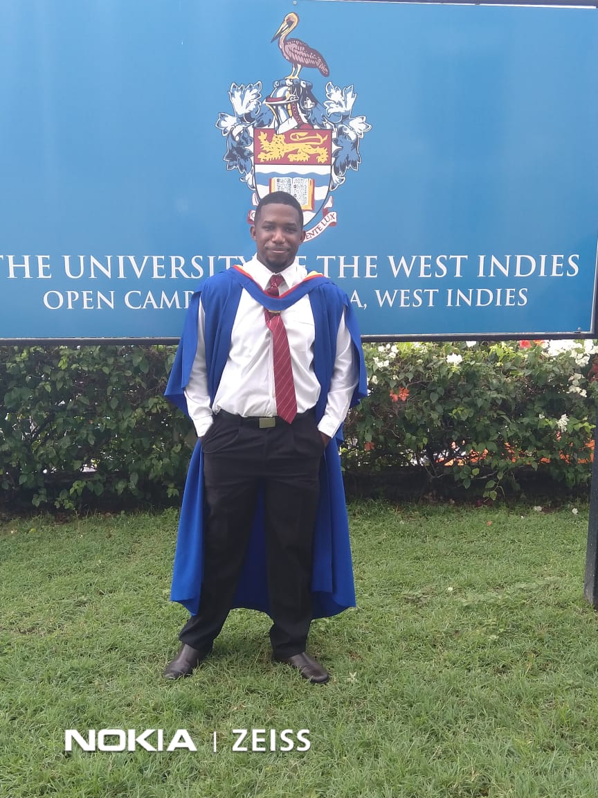 _KensReaaaaa's tweet photo. 📣📣📣📣📣 
My man issa whole Graduate allyuh!!

Congratulations my love 💕 
@incognitojab 

#UWIgrad2020 #UWISTA #Degreed #Hooded https://t.co/lCCDAu1IRm
