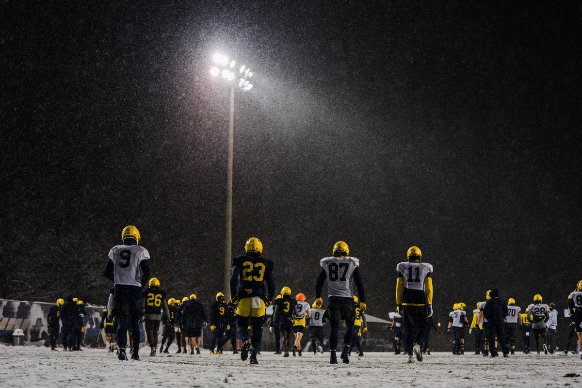 West Virginia Football tweet media