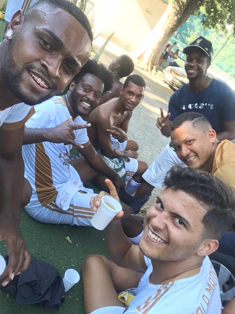 Alexand66534758's tweet photo. A tropa está presente 🙅🏾‍♂️⚽💪🏾 @halamadridfut7 https://t.co/L8QnV6d5An