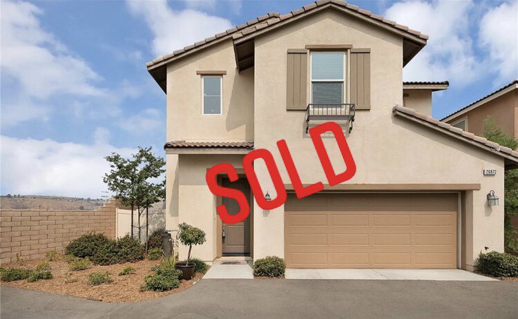 EstatesByShawn's tweet photo. Sold! Congratulations to my wonderful clients- Jonathan, Yoselin, 👶 Kassandra, and 🐶 Richie. I’m excited for you all!
#sold #realtor #coldwellbanker #losangelesrealestate #realestateagent #buysellinvest #estatesbyshawn https://t.co/9AblaGeNrA