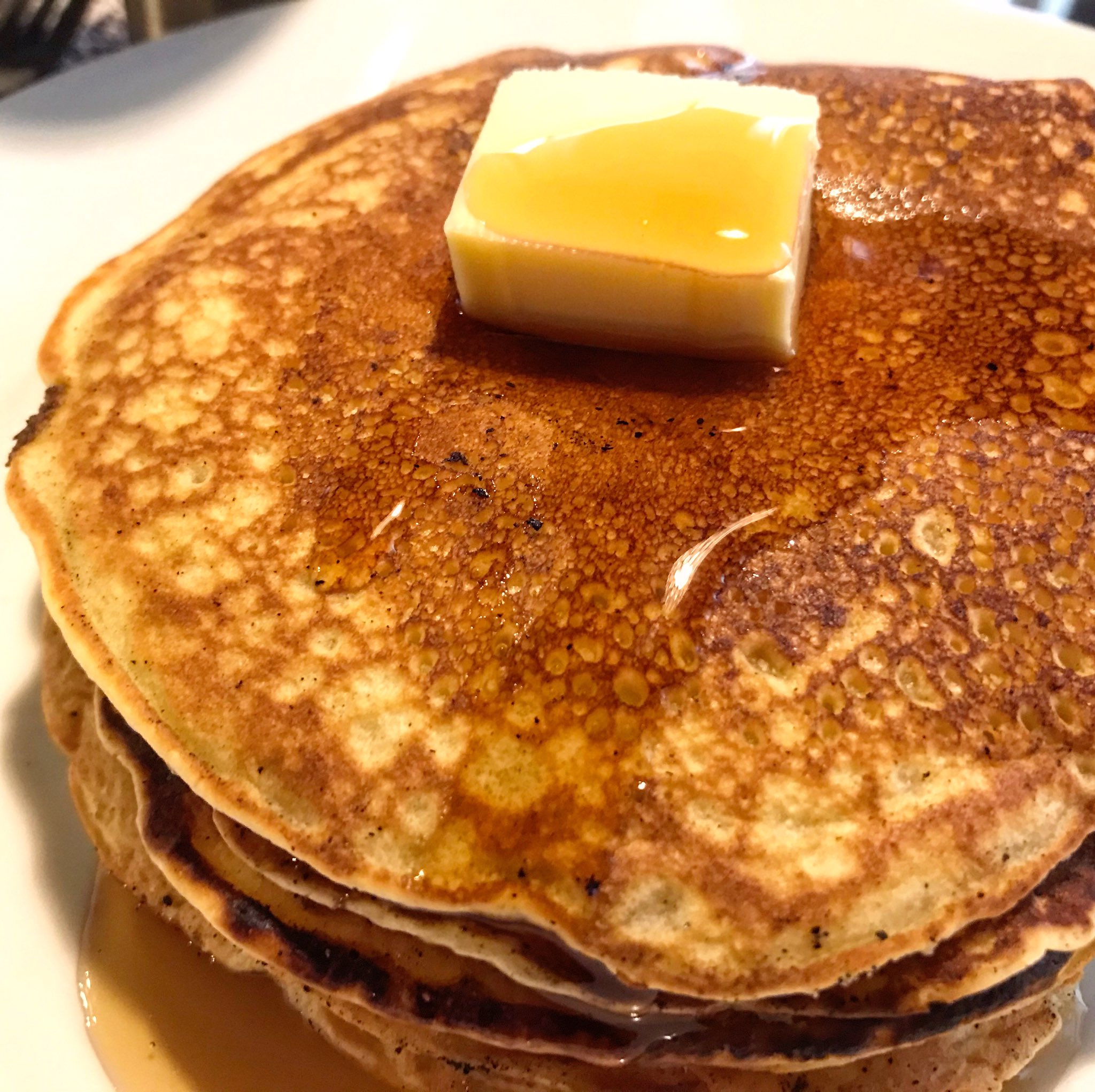 𐂂𝙼𝙸𝚄𐂂 昨夜蜂蜜洞窟に行ってからパンケーキがどうしても食べたかった 粉を合わせてからb Pが無いことに気がついて 重曹代用 重曹を使うと黄色っぽく焼き上がるから美味しそうに見えたりps W メイプル使い切っちゃったよ 濃いのが買いたいけど高い