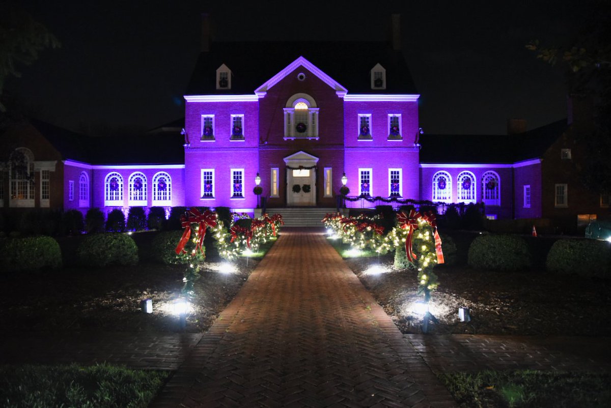 Government House is illuminated for Crohn’s and Colitis Awareness Week to raise awareness on behalf of the millions of Americans living with inflammatory bowel disease. #CCAwarenessWeek #IBDVisible