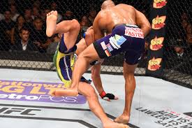 - Romero Trip- Masvidal Switch Body Kick- Cerrone Head Kick- Dos Santos Uppercut