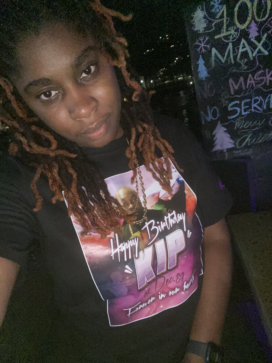 HarlieKwiin's tweet photo. We outside for my chargie birthday!!! It’s a party at tropix with @DjMarzVI then we going touchdown with Grimm💜💜🥳🥳 just how he would’ve done it‼️‼️💜💜💜🥳🥳🥳 https://t.co/hel0cM2LNU