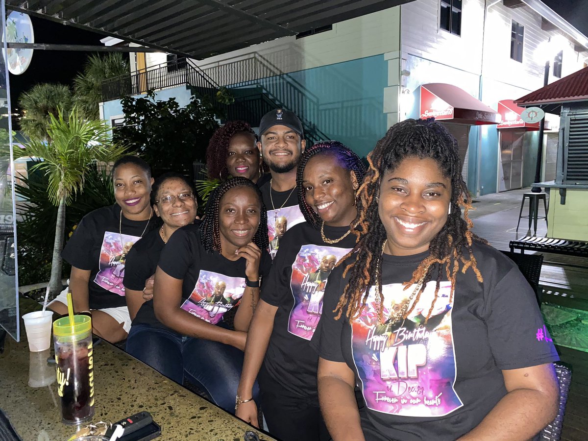 HarlieKwiin's tweet photo. We outside for my chargie birthday!!! It’s a party at tropix with @DjMarzVI then we going touchdown with Grimm💜💜🥳🥳 just how he would’ve done it‼️‼️💜💜💜🥳🥳🥳 https://t.co/hel0cM2LNU