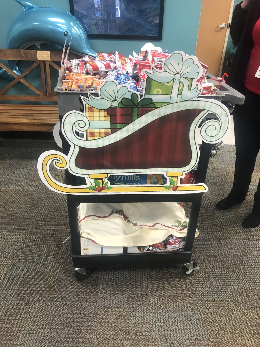 Today, Santa and her helper kicked off day one of "The 14 Days to Celebrate Our Staff". They loaded their sleigh and delivered each staff member snacks and drinks! We have amazing leaders! Thank you Mrs. Prince and Mrs. Abel!! ❤️ <a href="/OCPSnews/">ocpsnews</a> <a href="/lakewhitney_es/">Lake Whitney ES</a>