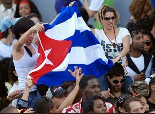 @pereiraraul59 @FrankDCub @AliRubioGlez @Geronim48830349 @gerodpinar @AzulDeCuba @SaraSanchezD @Alejandro19261 @Karla_2Cuba @EstherThondike @Reylope13 @DavidXCuba La #Juventud cubana estamos y estaremos en la primera línea de combate, para la salvaguarda de nuestra Revolución #SomosCuba #SomosContinuidad #Cuba #SacaTuBanderaXLaRevolucion