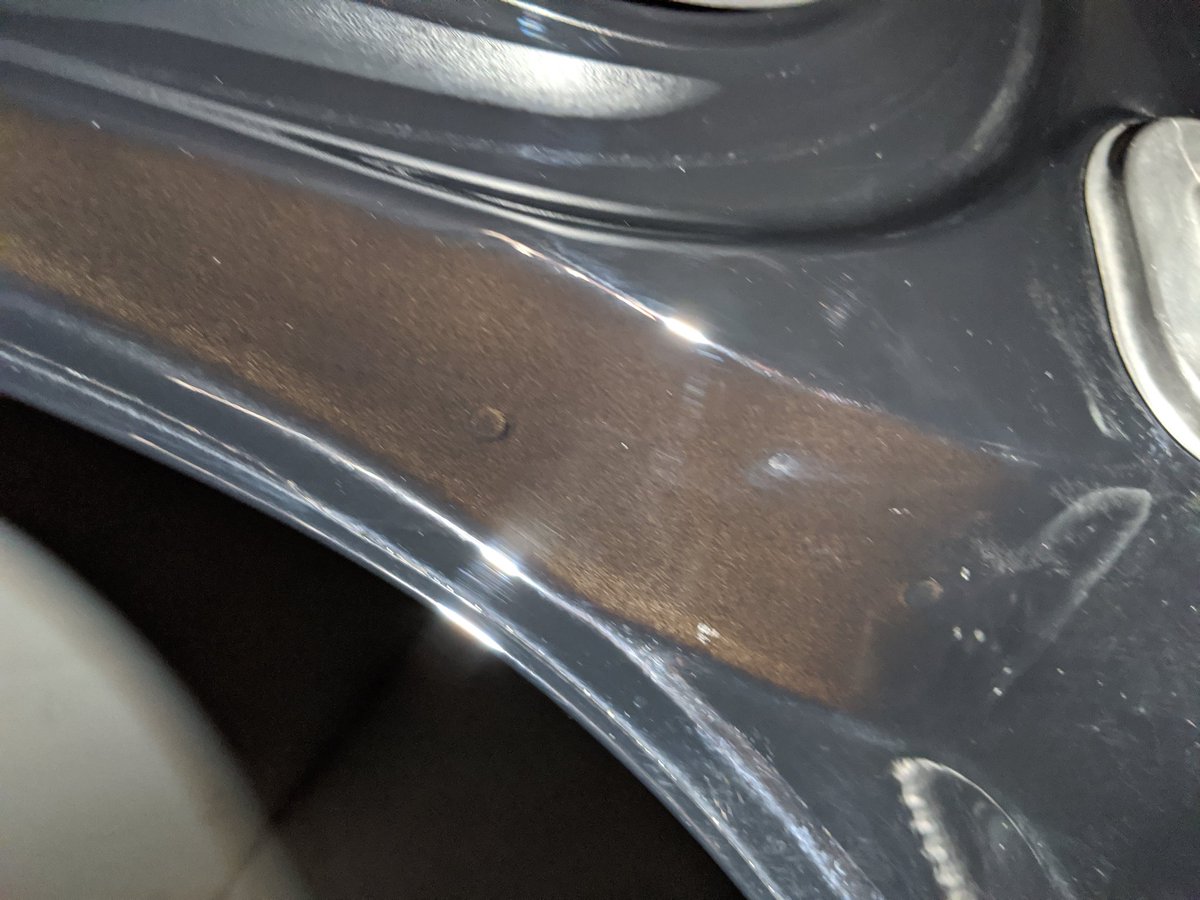 Jcollins787's tweet image. Yes, Paint sure does make a hell of a difference when it&apos;s done properly, Imo that didn&apos;t happen on my Model 3.