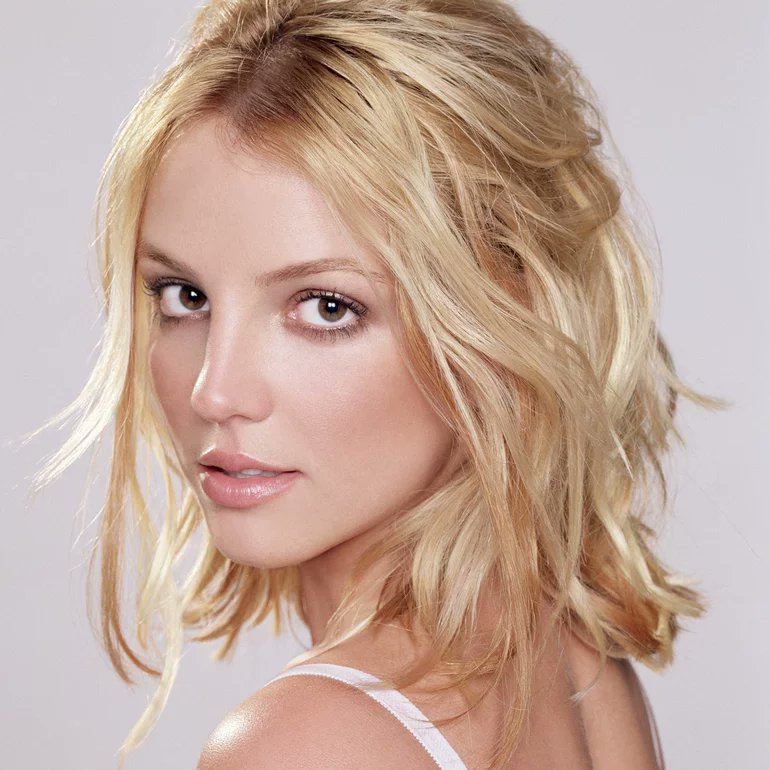 Happy birthday to me but most importantly to britney spears 