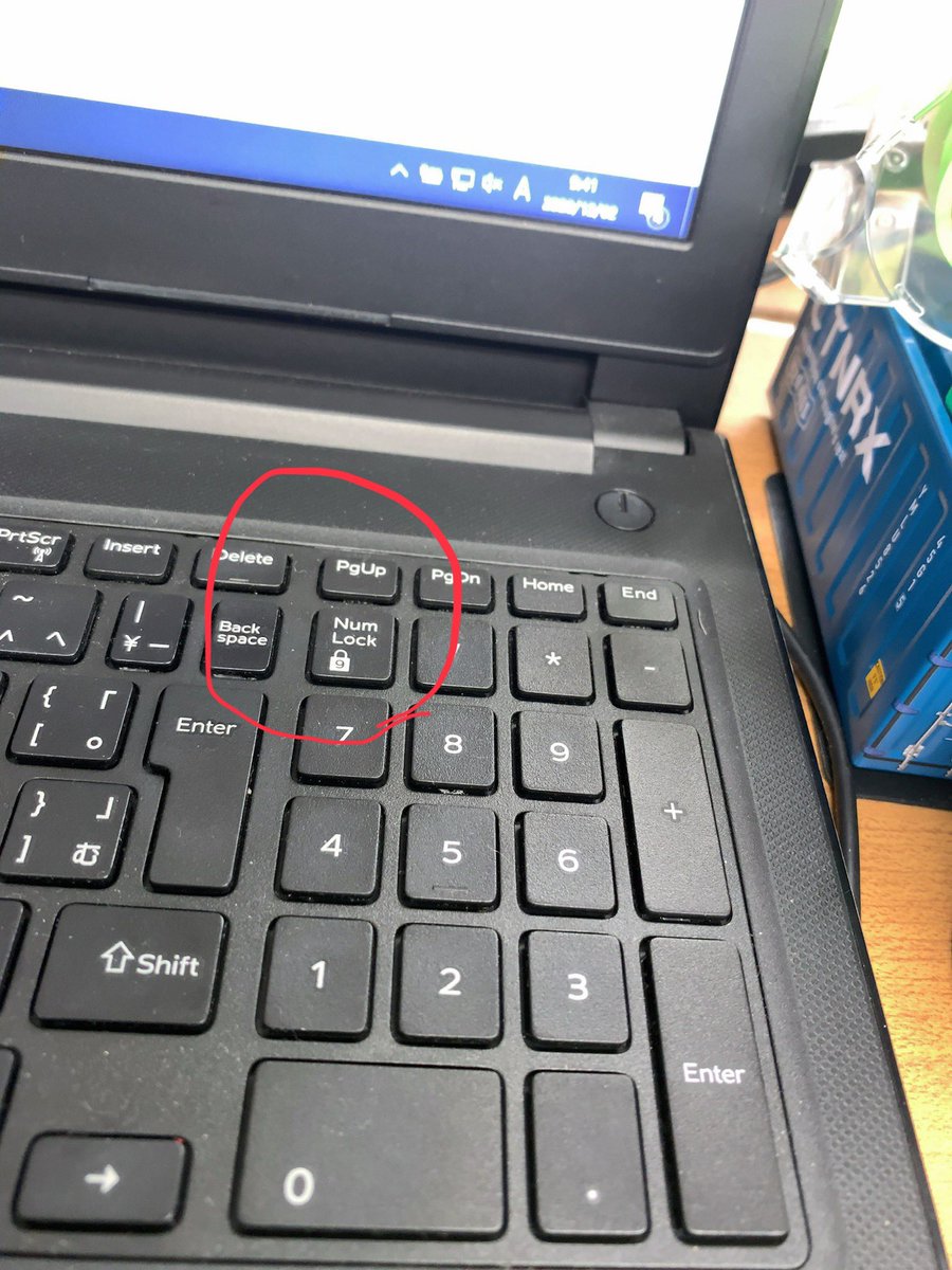 machico5555's tweet image. NumLock

なんでいちいちオフになるかなー

ロックなんだから
ロックしててほしい

画面動いていやん
#NumLock