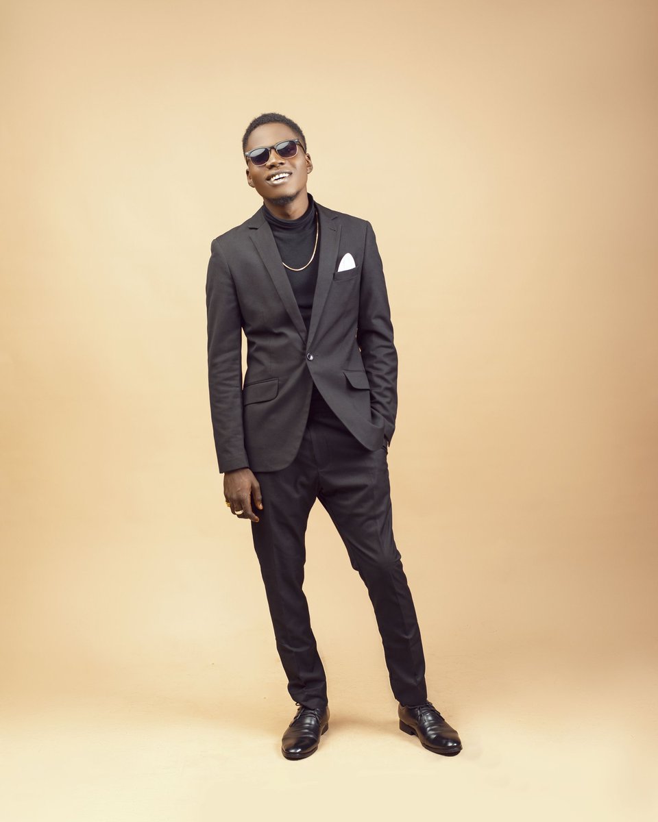 Lilmizzy___'s tweet photo. World's biggest name
Am still the man of the year.
What is coming is what you have never seen before...
#Lilmizzy
#Cc
@GospelHotspot @GospelNaija @BET @RecordingAcad @lecrae @shepard_music @Longevity_Dan https://t.co/Bwl0QLzvgL