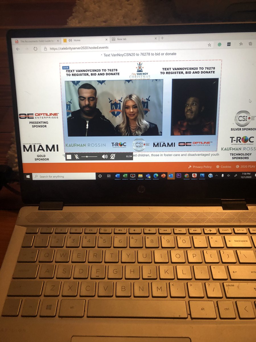 MaddSwagg95's tweet photo. Watching @KVN_03 and @marissa_vannoy and their #GivingTuesday event for the @vannoyvalorfdn https://t.co/bjgYvDoStN